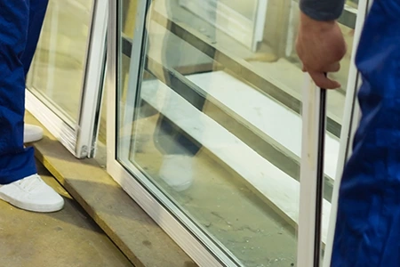 Commercial Glass Repair Technician in West Pensacola, FL